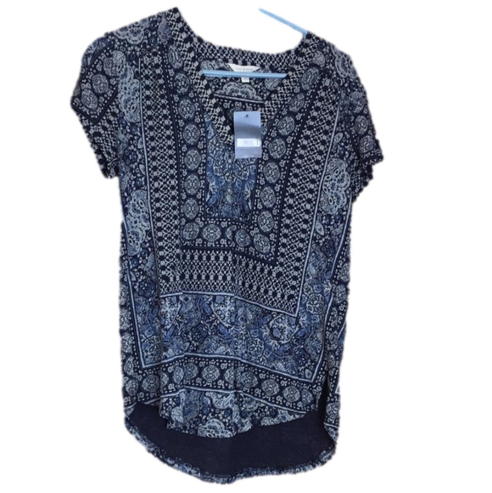 Lucky brand top/shirt/blouse. Women size SP. shades of blue NWT - Picture 2 of 10